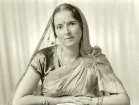 Savitri devi
